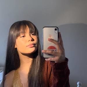 Meet your Posher, Nora